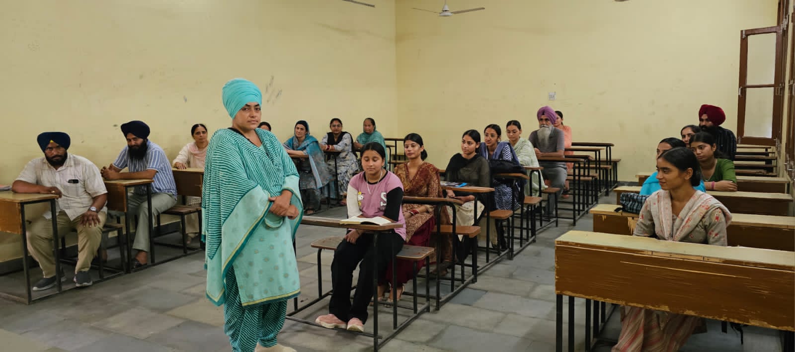 A lecture was organized paying tribute to Bhagat Puran Singh Ji, the founder of Sarb Bharat Pingalwara Society, Amritsar.